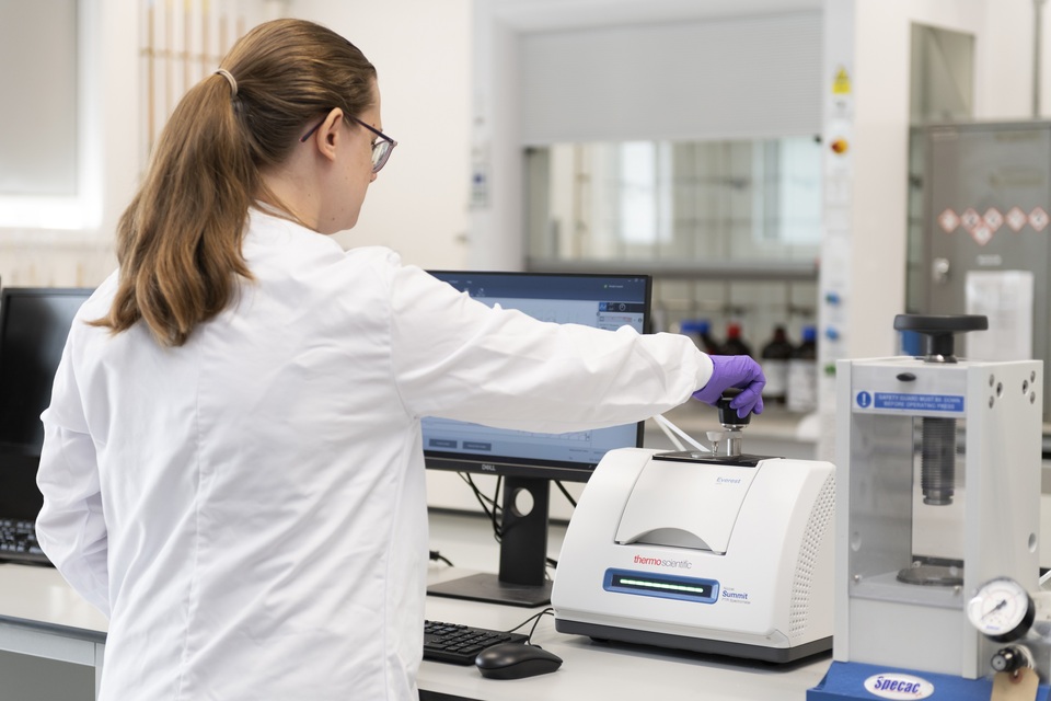 Novo laboratório líder mundial a ser construído no site de pesquisa secreto do Reino Unido