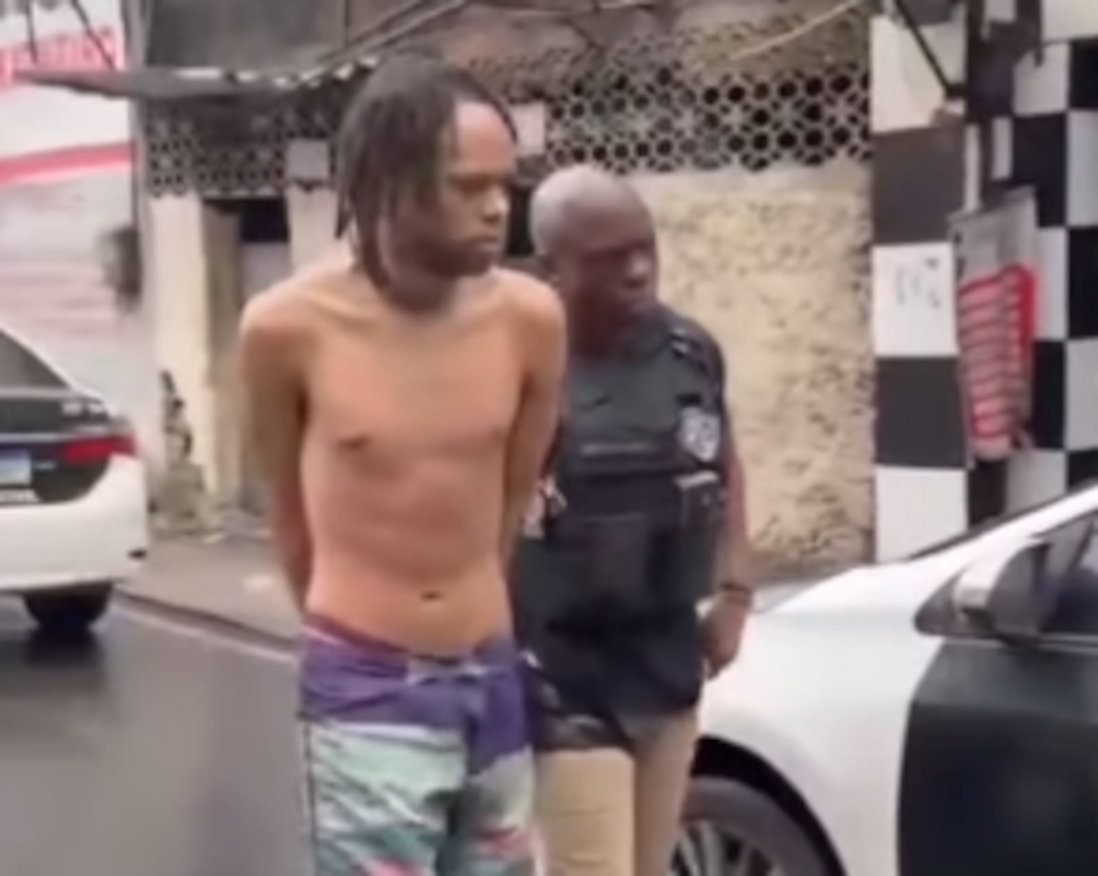 Agentes da 29ª DP localizaram e prenderam suspeito em flagrante Reprodução/Polícia Civil