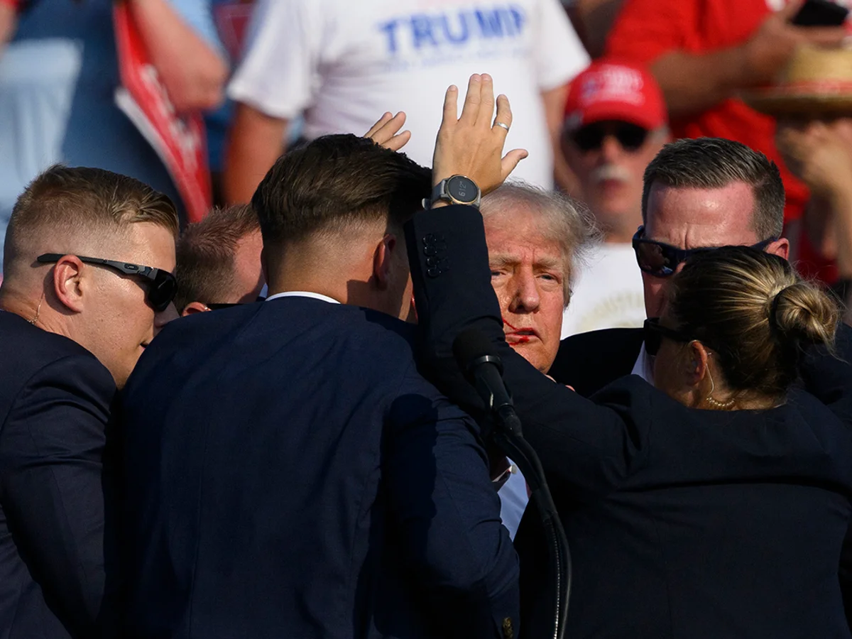 Homem baleado em comício de Trump morre dois anos após ataque