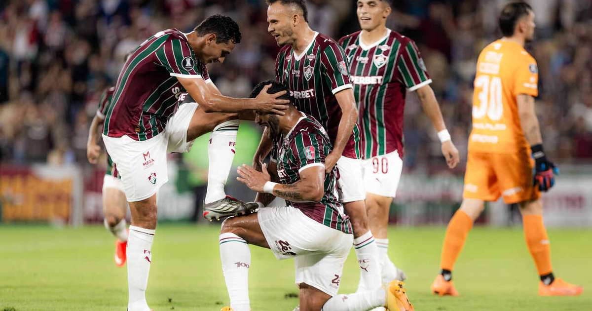 Marcão emplaca série invicta no Fluminense e recupera atletas