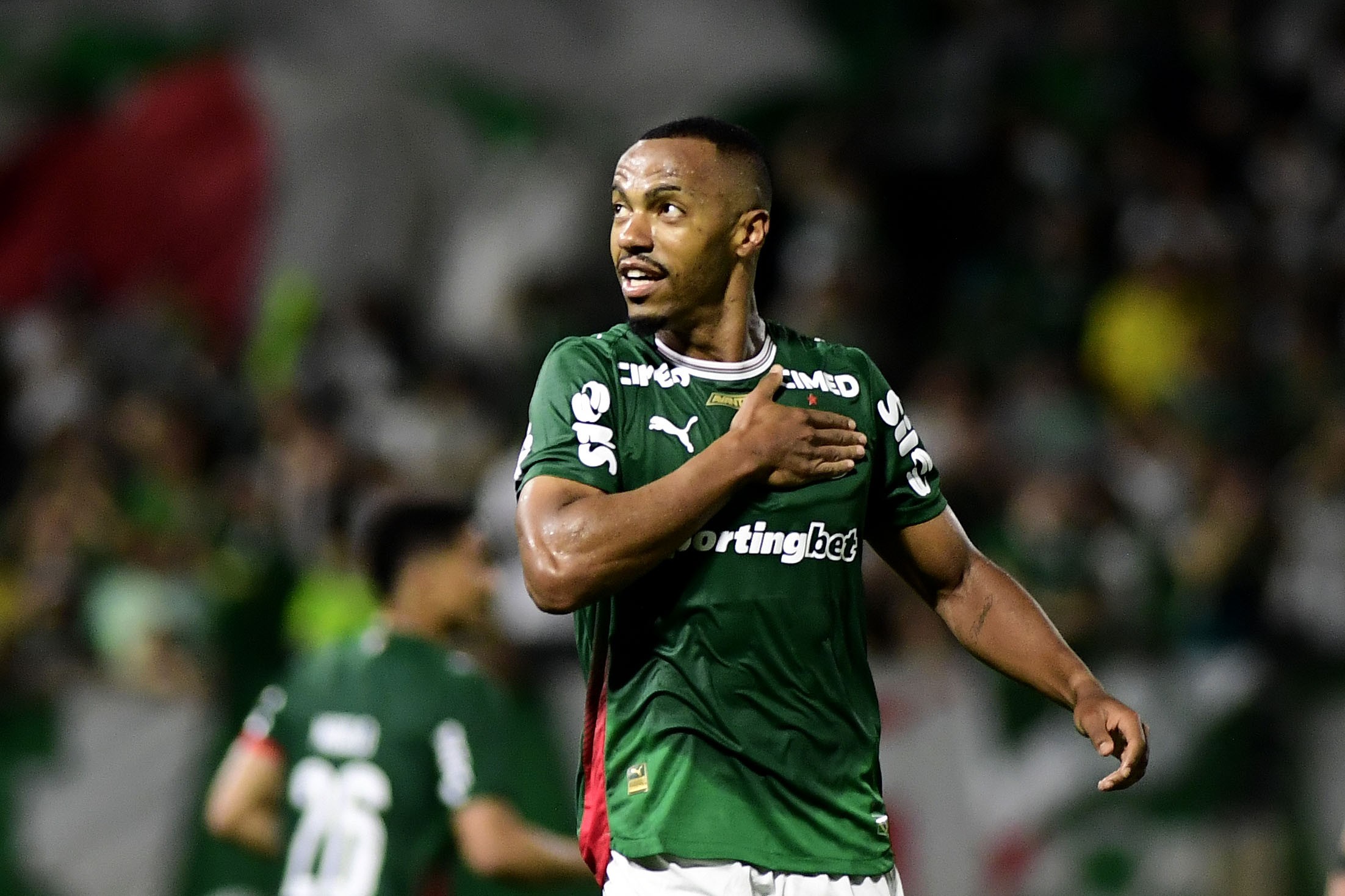 Incansável: Marlon Freitas, do Palmeiras, é recordista de minutos jogados no futebol brasileiro
