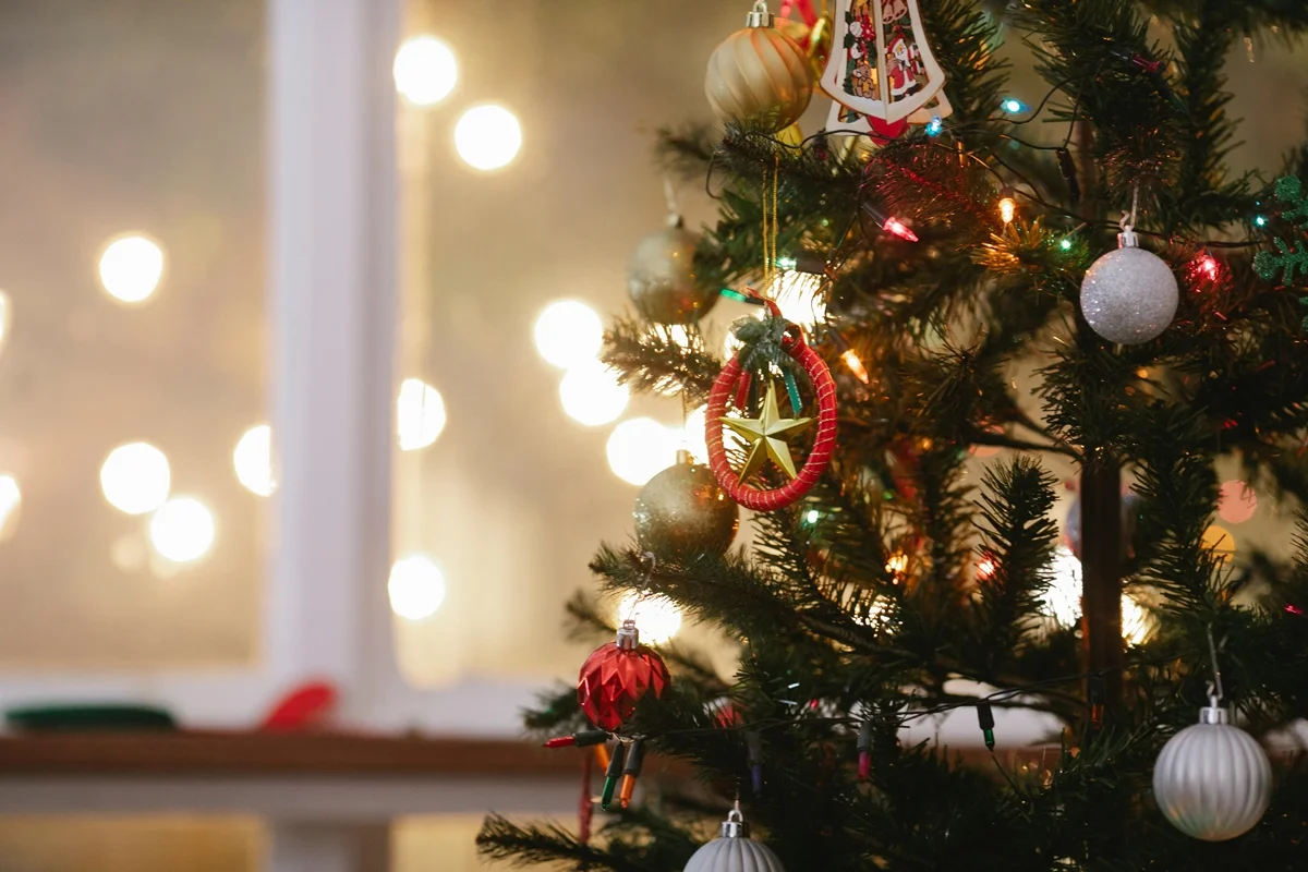 MG: 450 crianças de abrigos esperam padrinhos para passar Natal em família