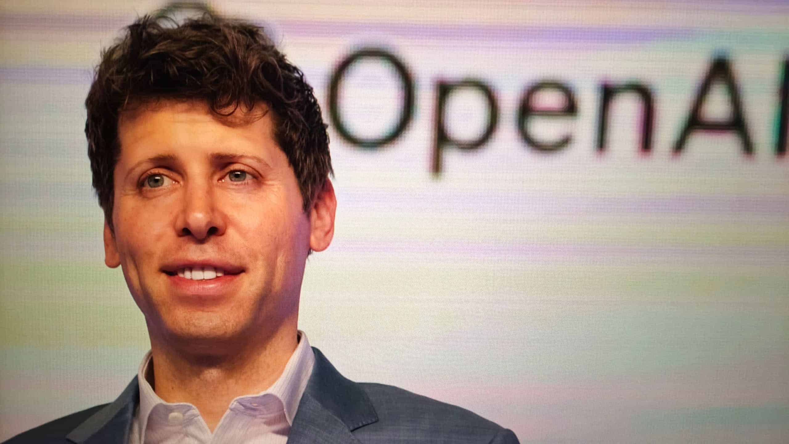 Imagem da matéria: OpenAI amplia revisão de comportamento de modelos de IA após novos incidentes