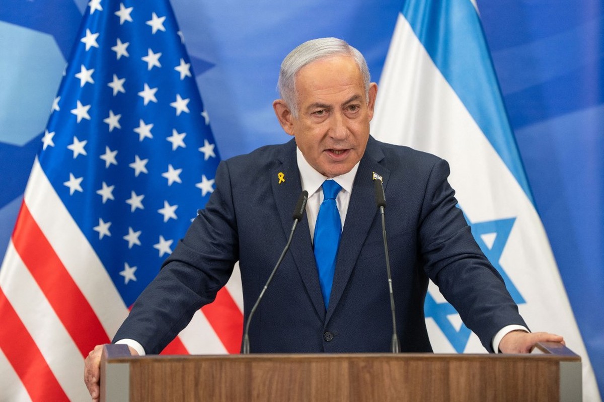 Netanyahu foi avisado por autoridade sobre ataque do Hamas em 2023, mas não disse para inteligência, afirma jornal