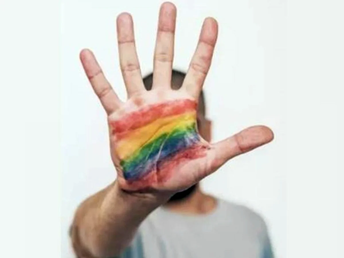 Comissionado de RA é condenado por homofobia: "O tempo do viado acabou"