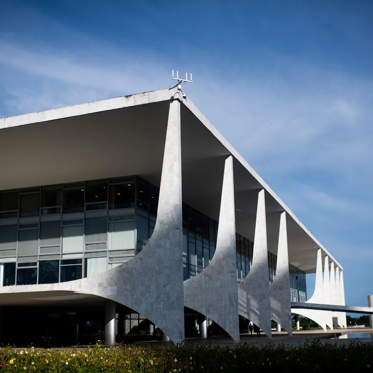 Governo Lula adia reunião com times de futebol para discutir MP das Bets