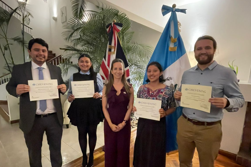Imagem relacionada à notícia: Guatemala e Honduras Os bolsistas Chevening anunciados para 2026 - 27