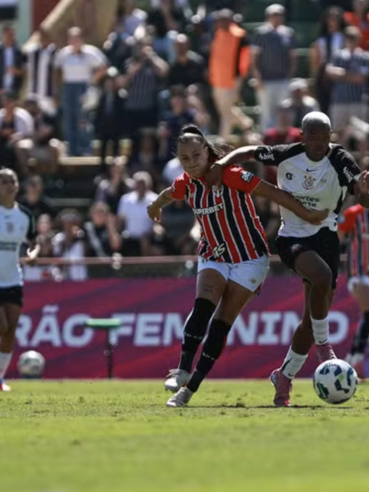 Brasileirão Feminino 2026 paga R$ 2 milhões ao campeão; veja cotas e valores da CBF