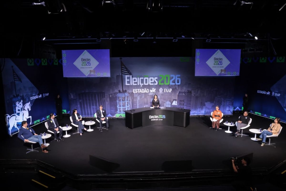 Candidatos ao Senado em São Paulo participam de debate