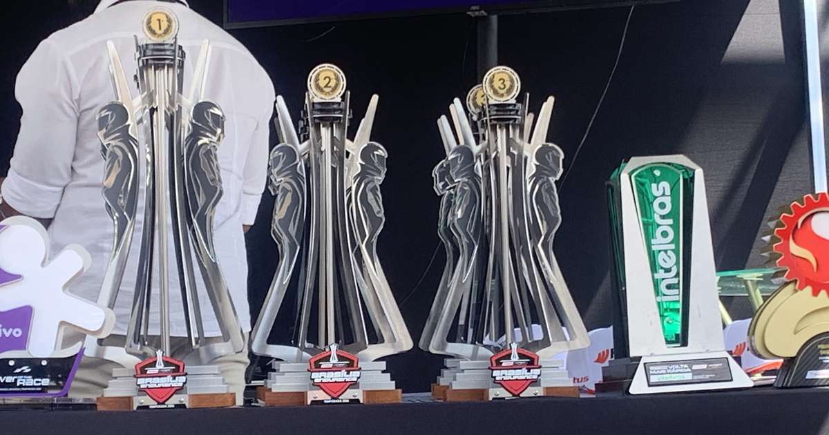 Stock Car: dupla Sette Câmara e Lucas Di Grassi vencem corrida endurance em Brasília