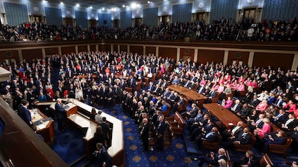 A Universidade de Stanford usou IA para substituir um estudante hispânico por um afro-americano em uma foto promocional