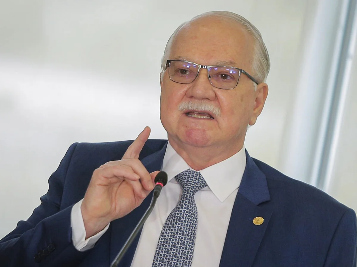 Fachin critica “decisões monocráticas sucessivas” sobre cúpula da PF