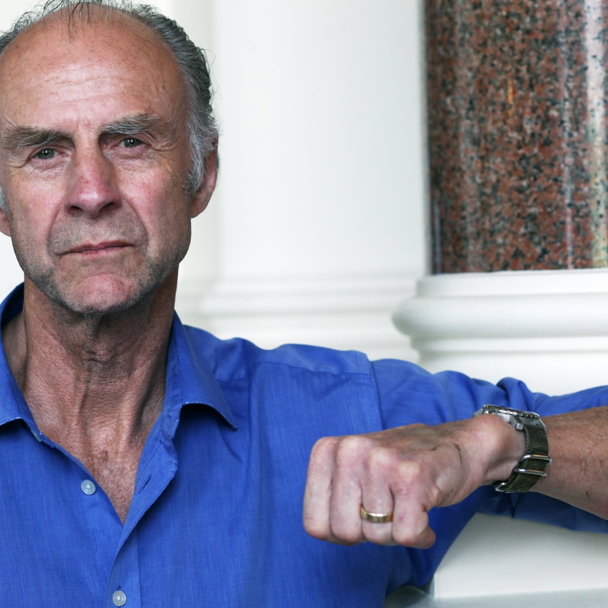 O neto de Ranulph Fiennes apela por fundos para 'localizar e proteger' o explorador
