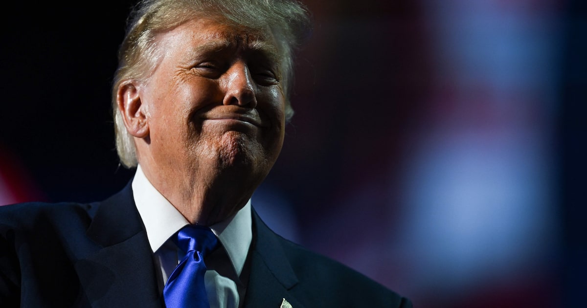 Trump promete US$ 5 mil a cada adulto americano caso os republicanos obtenham maioria no Congresso