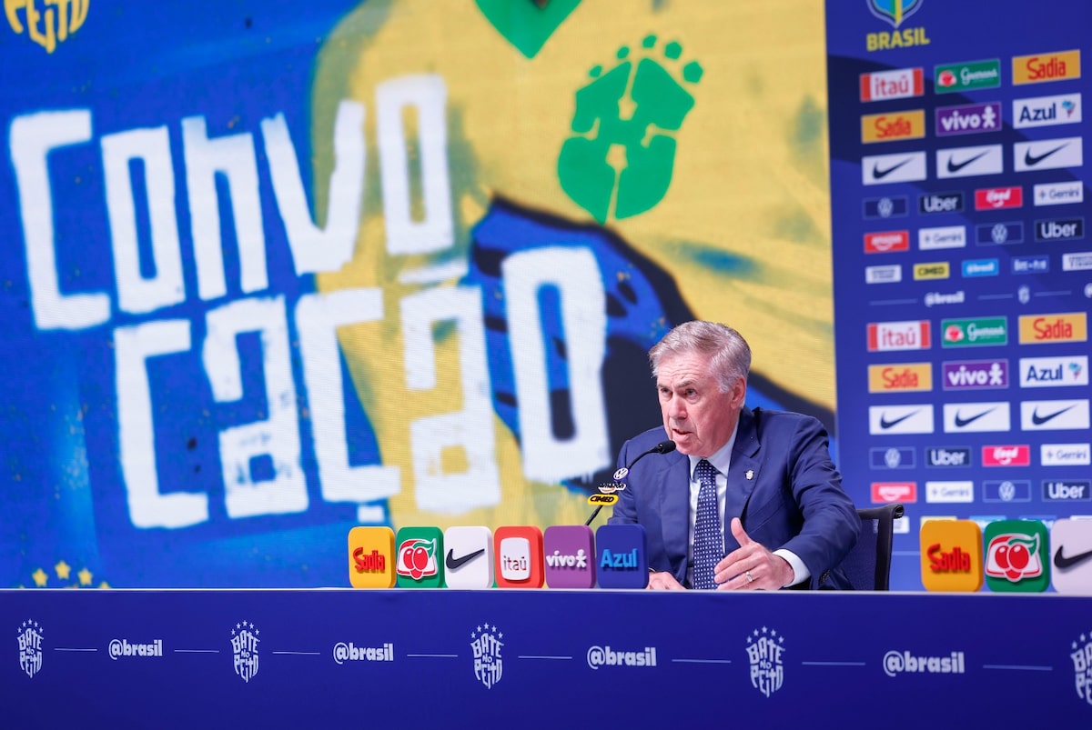 Ancelotti explica convocação de jovens e ausência de veteranos: ‘Porta não está fechada’