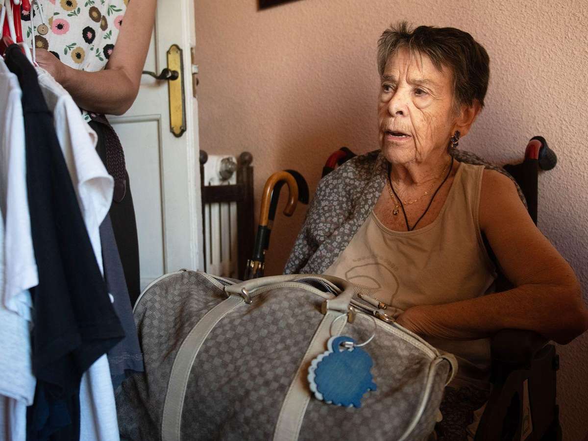 O dramático despejo da idosa de 87 anos que expõe a gravidade da crise de moradia na Espanha