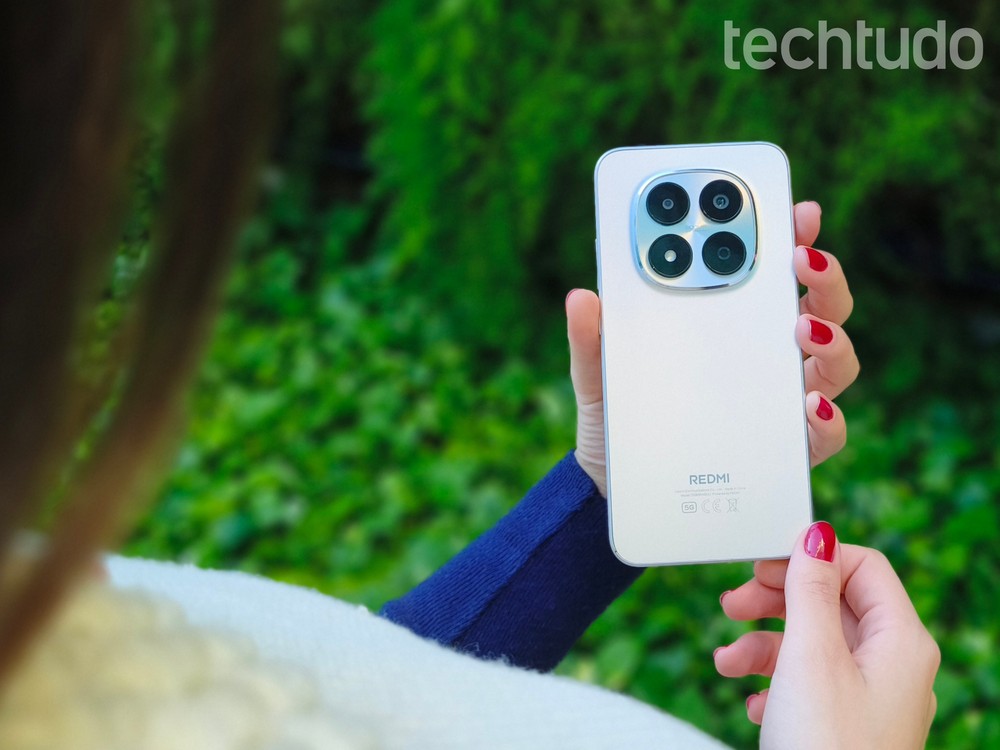 Traseira do Redmi Note 15 Pro — Foto: Julia Rabaça/TechTudo