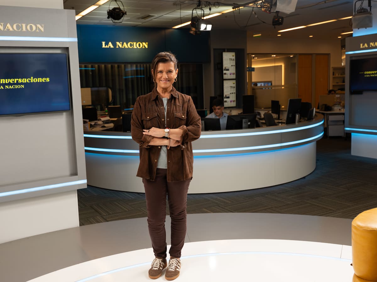 La escritora chilena Pilar Sordo en la redacción de La Nacion