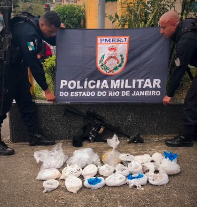 Operação da PM termina com prisão e apreensão de fuzil no Complexo da Pedreira, no Rio