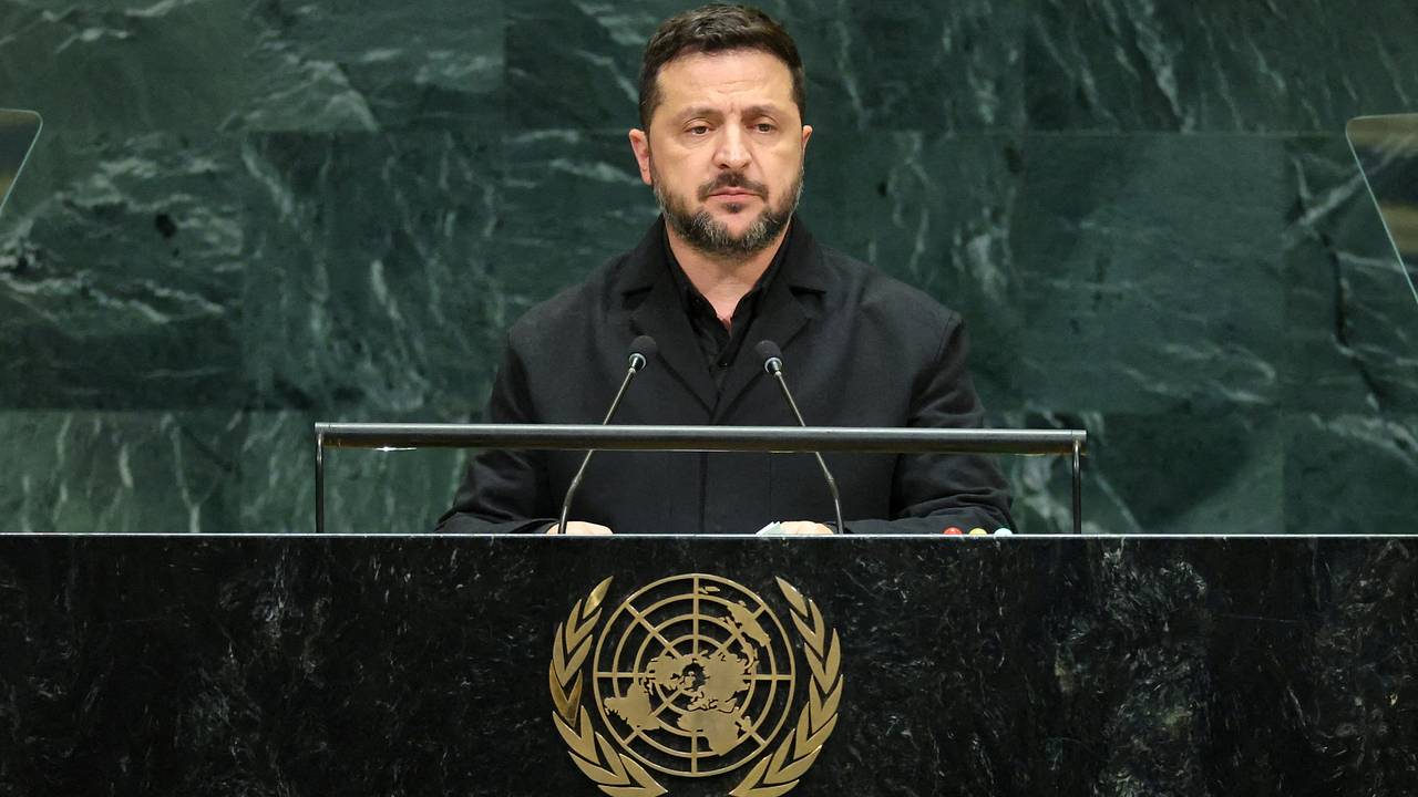 Um jornalista que observa Zelensky desde 2019 falou sobre mudanças em sua personalidade