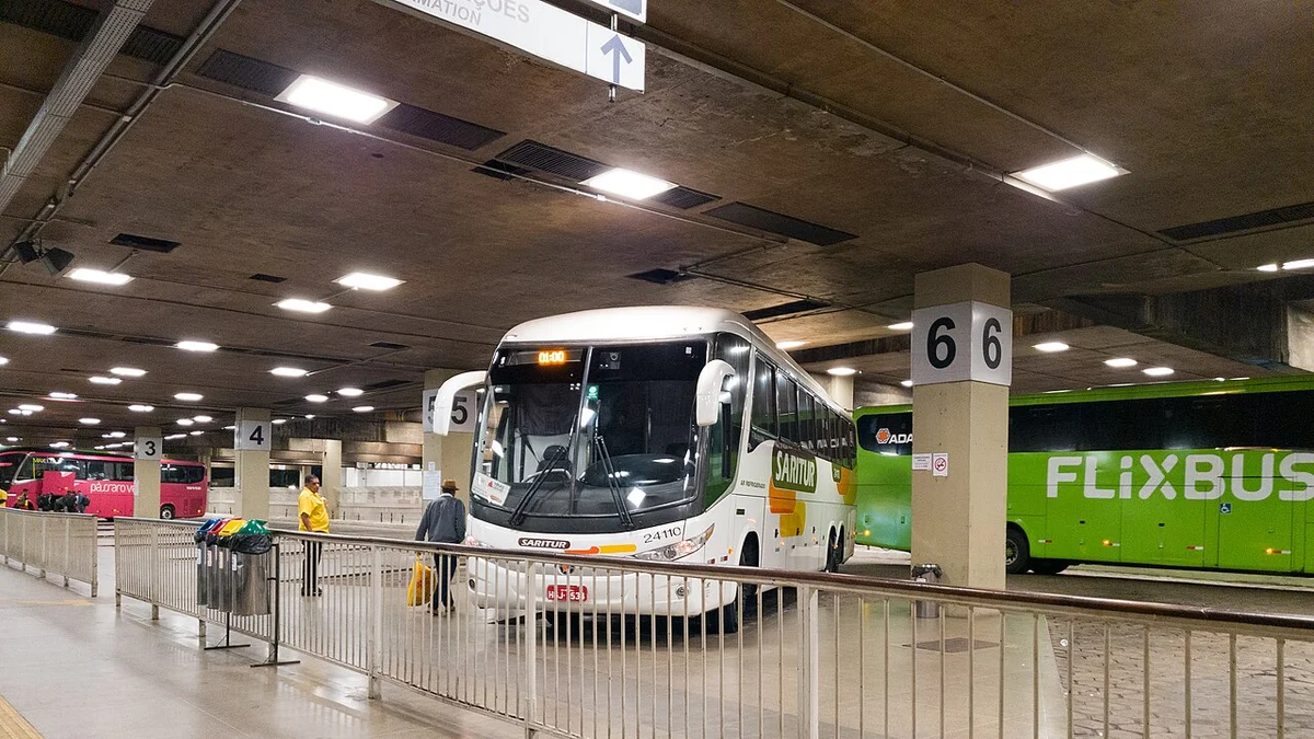 Passagens de ônibus intermunicipais ficam mais caras em Minas; veja valores