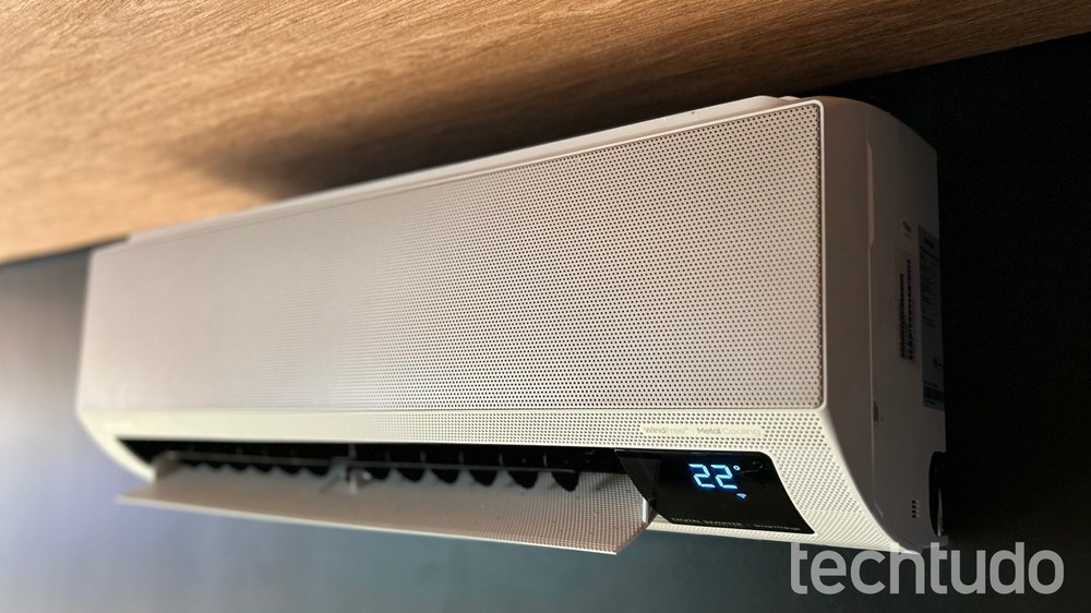 As funções do ar-condicionado Sleep, Swing, Time e Auto são boas opções para obter um melhor conforto ao utilizar o eletrônico — Foto: Laura Storino/TechTudo