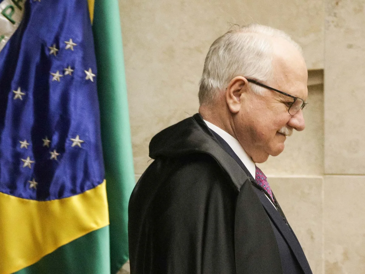 AGU diz que decisão de Fachin restaura ordem, e MJ defende autonomia da PF