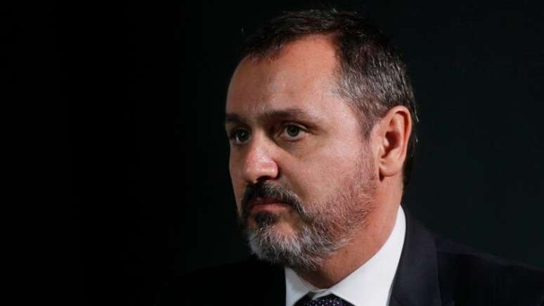 Fachin dá 48 horas para Andrei se manifestar, caso queira, antes de cargo de chefia da PF ser discutido