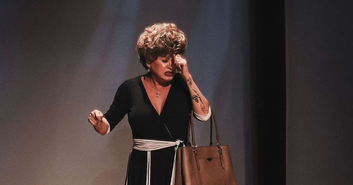 Com seis peças em cartaz, Nany People reage a críticas políticas: ‘Nunca usei a Lei Rouanet’