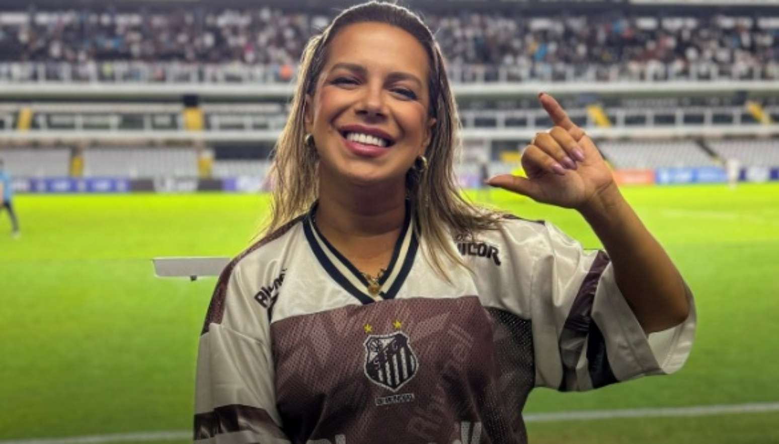 Naty Potira est&aacute; enfrentando um tratamento contra o c&acirc;ncer