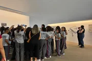 Utopias em construção: estudantes conhecem Brasília por fotos e documentos