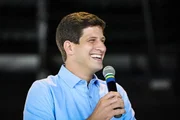 Imagem da matéria: Quaest: Raquel Lyra tem 41% e João Campos, 39% no 1º turno em Pernambuco