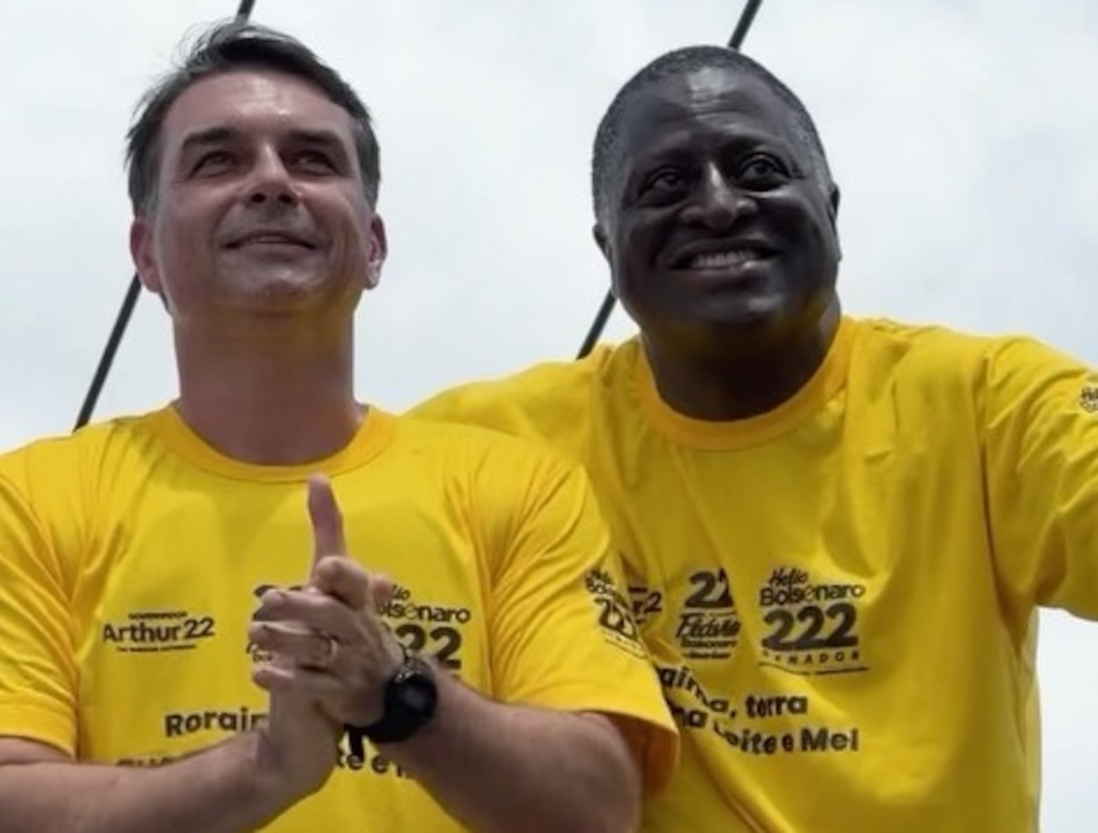 Flávio Bolsonaro e o deputado Helio Lopes, candidato ao Senado pelo PL Crédito: @depheliolopes no Instagram,