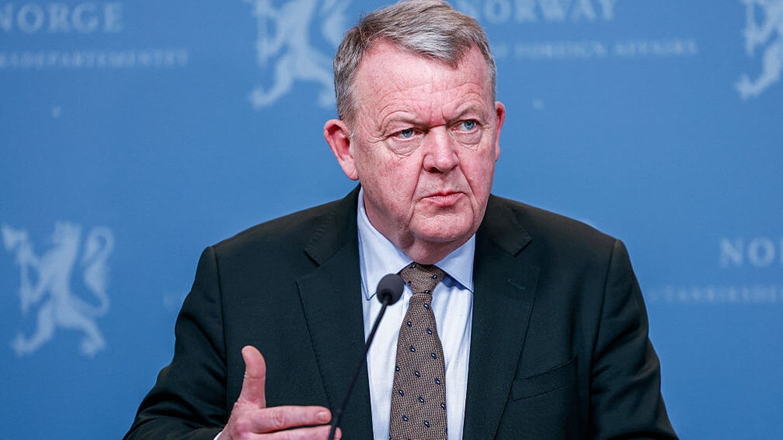 Fragata russa dispara foguetos de sinalização em direção a helicóptero militar dinamarquês, diz a Dinamarca