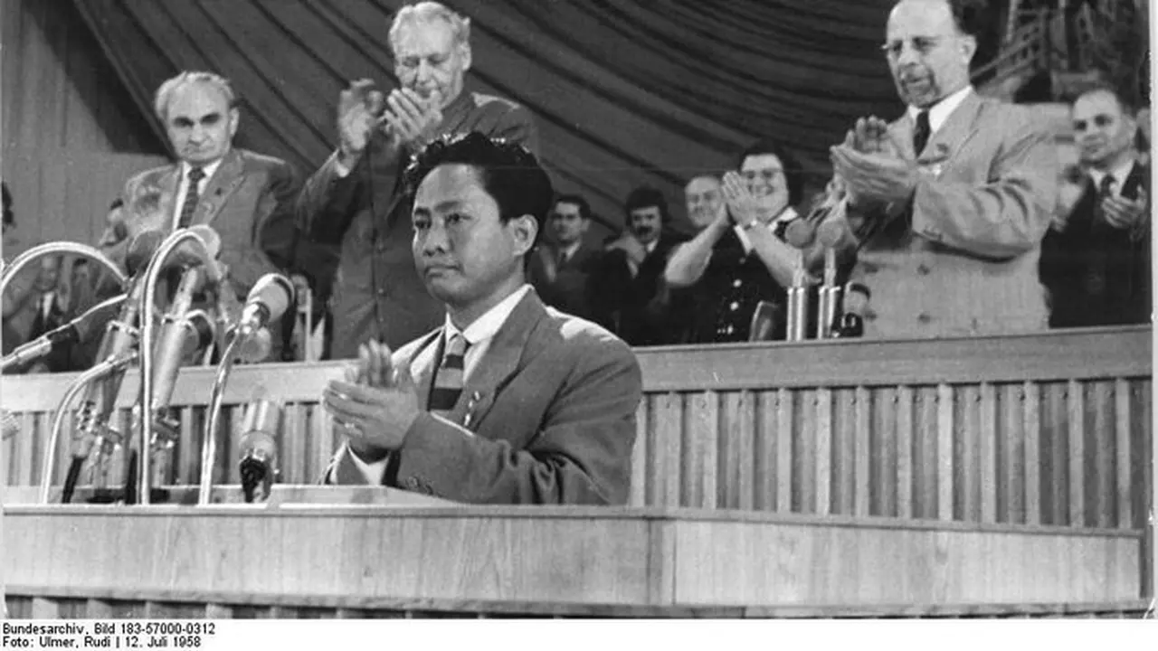 Foto D.N. Aidit; 1958. Wikicommon/Rudi Ulmer