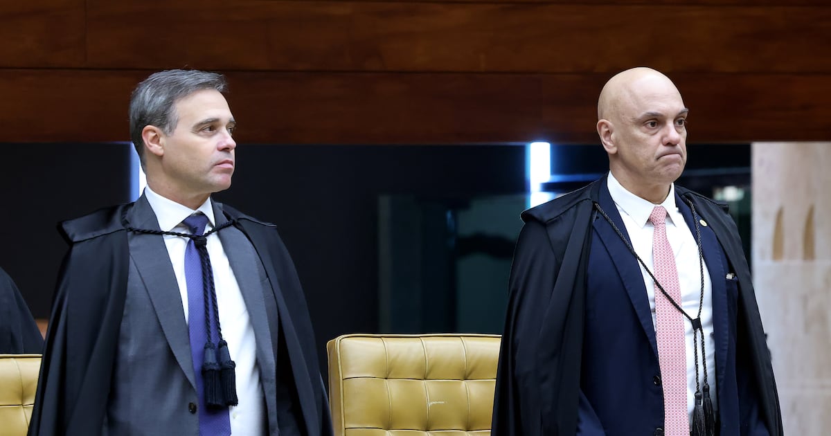 Em manifesto, indústria cobra resposta pública do STF por crise envolvendo Moraes e Mendonça