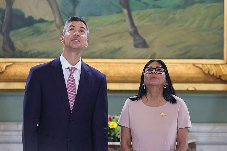 Por que é tão relevante o encontro entre Trump e presidente da Venezuela a 15 km de onde Maduro está preso