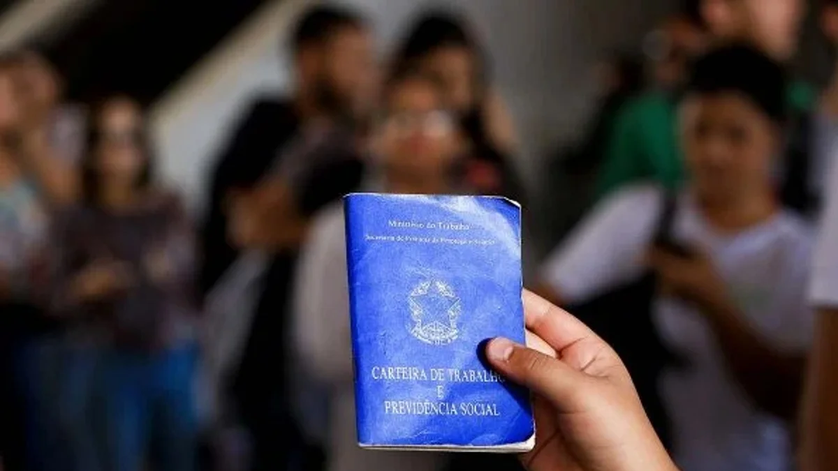 Agências do trabalhador do DF têm 1.089 vagas de emprego nesta quarta-feira