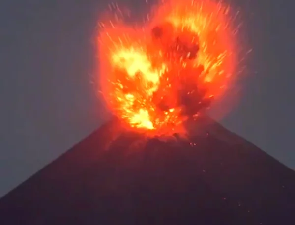 Indonésia procura fotojornalistas desaparecidos perto do vulcão em erupção