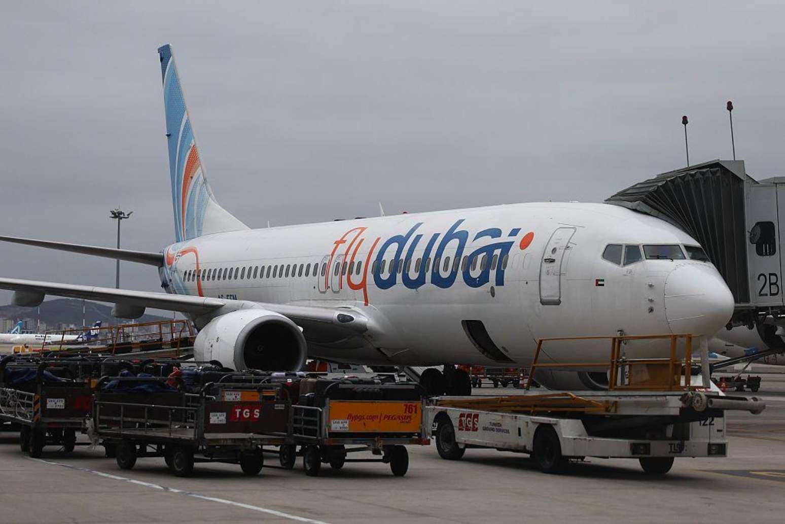 Avi&atilde;o Flydubai na Turquia em 10 de fevereiro de 2026