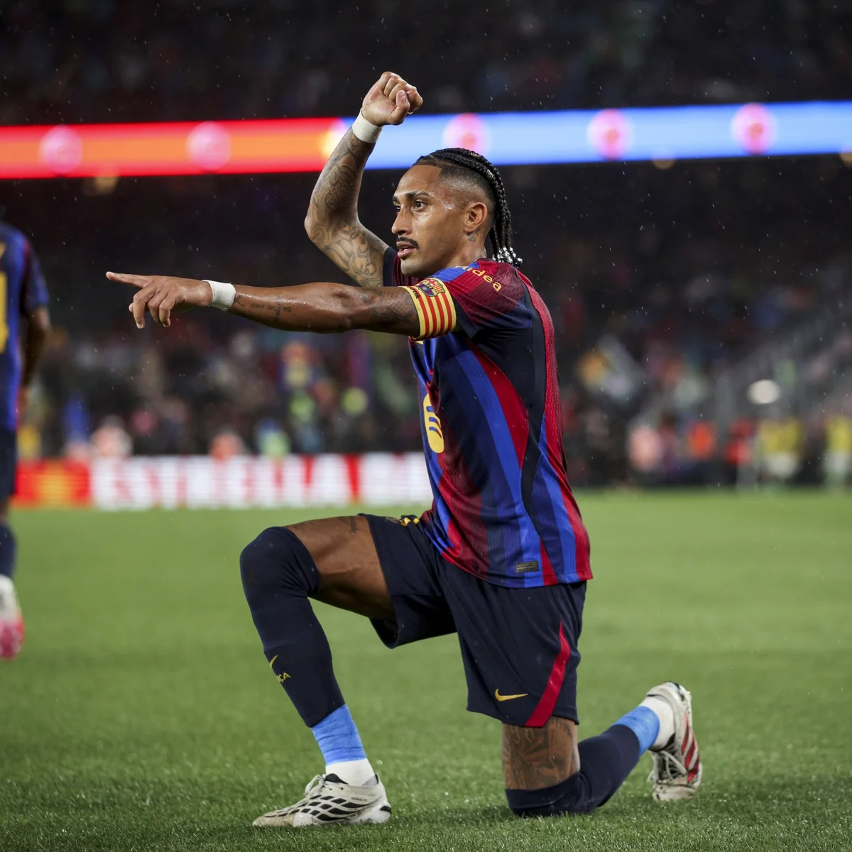 Raphinha revela sonho de se aposentar no Barcelona