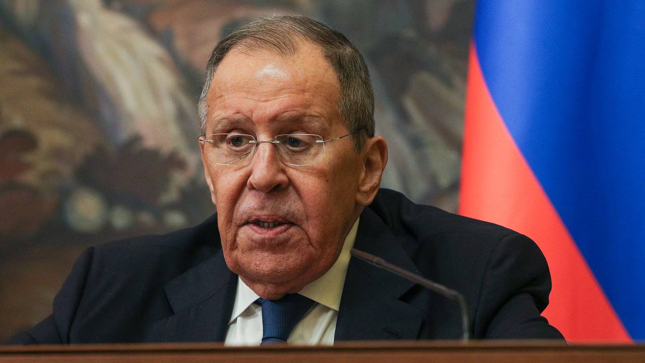 Um ex-assessor de Kuchma condenou o comportamento dos diplomatas ucranianos durante a intervenção de Lavrov.