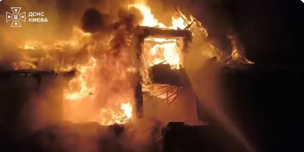 Ataques russos atingem usina de energia e deixam ao menos 4 mortos em Kiev