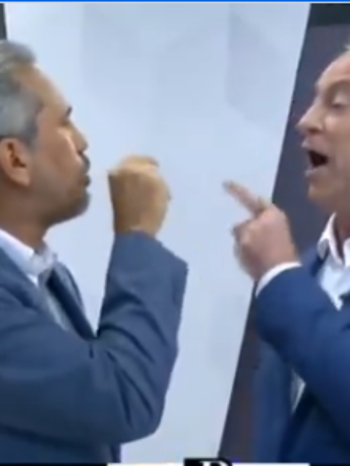 Ciro Gomes e Elmano de Freitas batem boca durante debate: 'Baixa o dedinho'