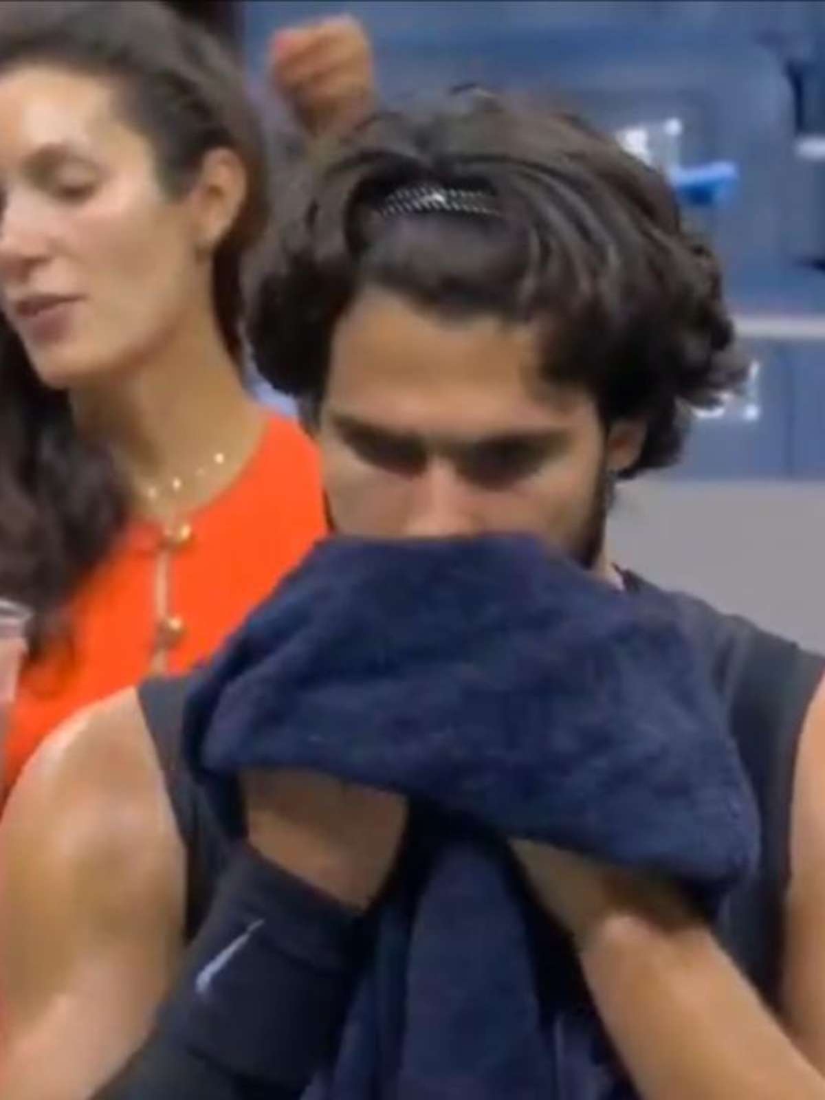 Alcaraz passa mal e vomita em derrota para Shelton no US Open