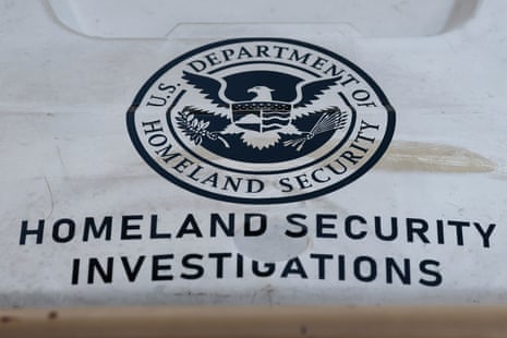 department of homeland security logo