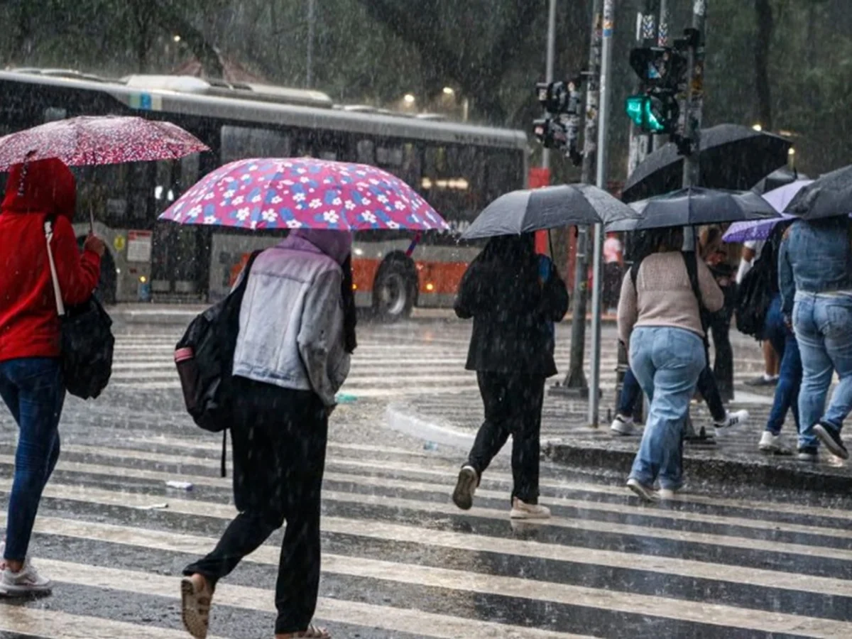 Defesa Civil alerta para chuvas fortes com rajadas de vento e granizo em SP