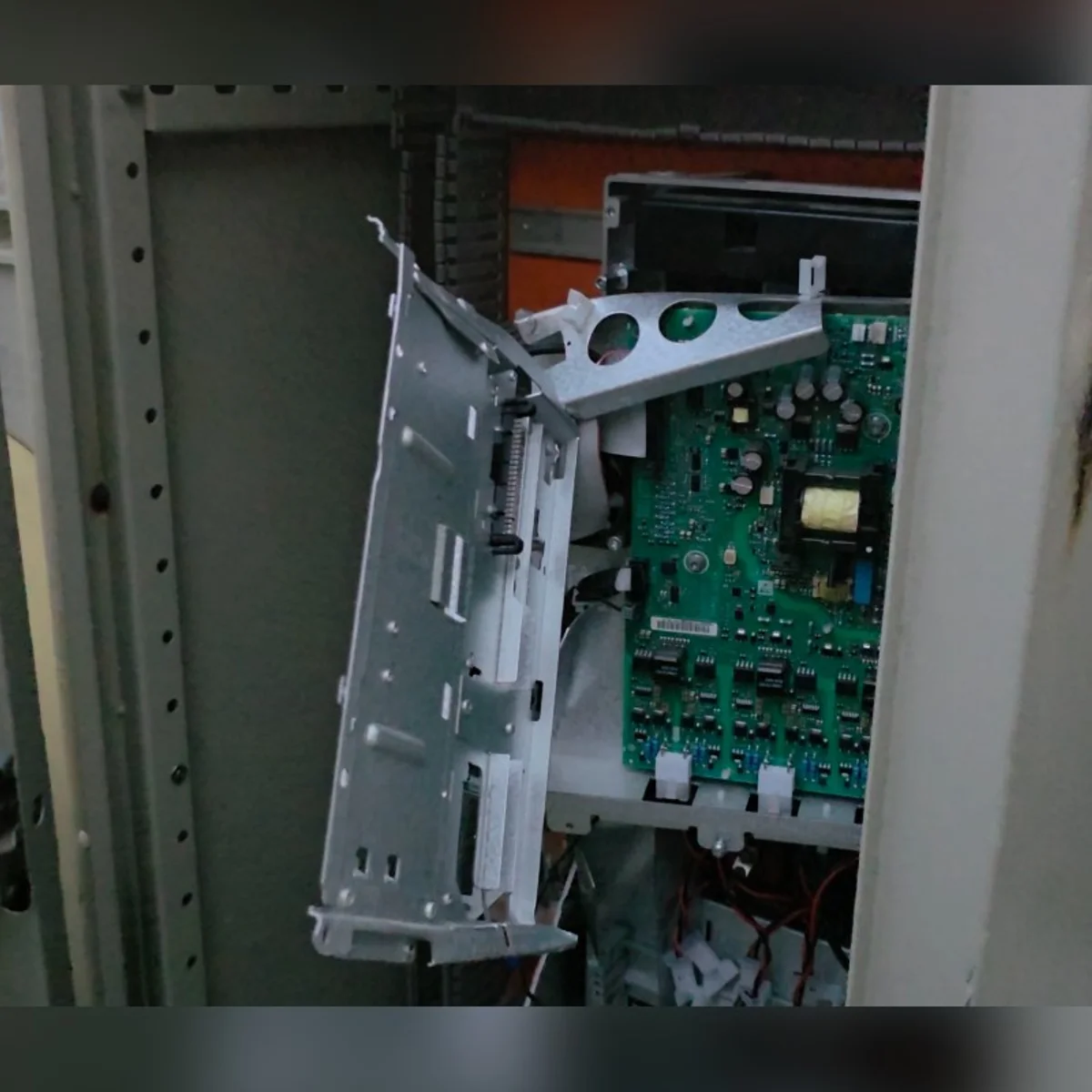 Vandalismo destrói sistema anti-odor de R$ 240 mil da Copasa na Pampulha