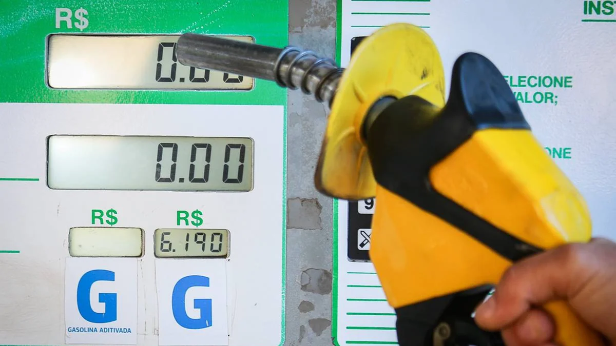 Governo já gastou R$ 40 bilhões para conter preço dos combustíveis