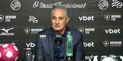 Tite durante coletiva de apresenta&ccedil;&atilde;o no Botafogo Foto: Reprodu&ccedil;&atilde;o/YouTube/BotafogoTV